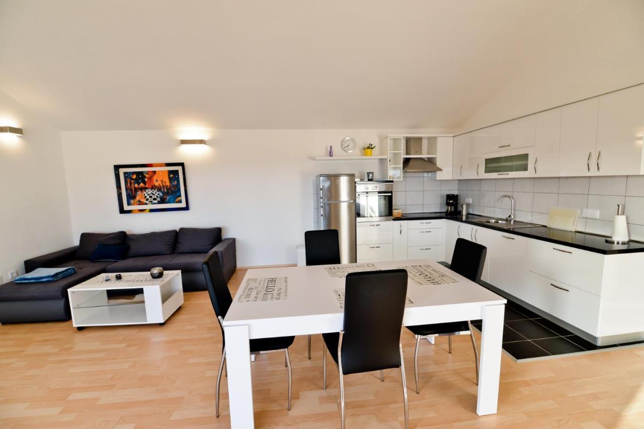 זאדאר Apartmani Vidikovac Dokoza מראה חיצוני תמונה