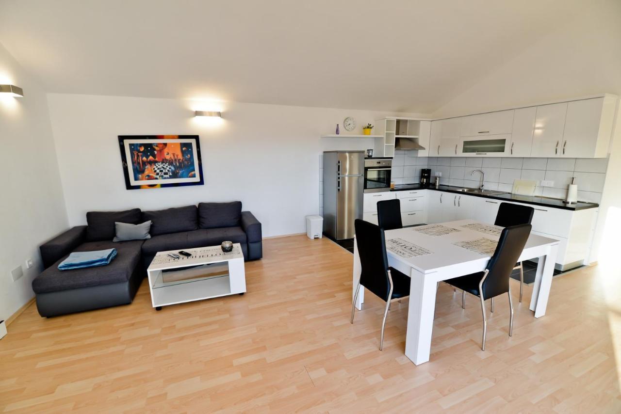 זאדאר Apartmani Vidikovac Dokoza מראה חיצוני תמונה