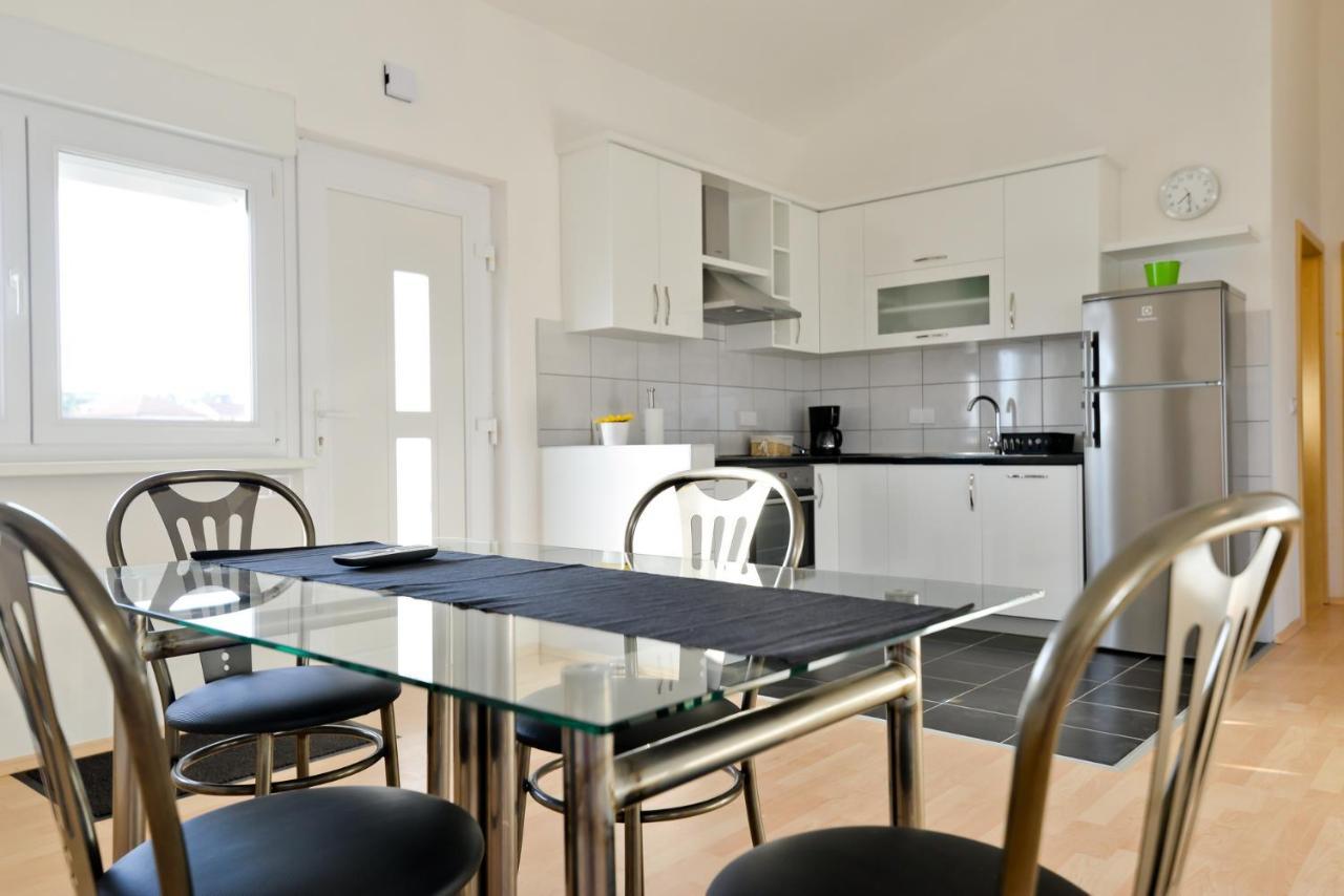 זאדאר Apartmani Vidikovac Dokoza מראה חיצוני תמונה